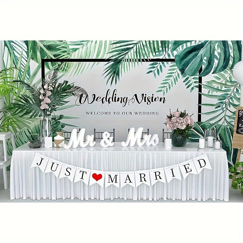 [Romantic Charm] Elegant White Wooden Mr & Mrs Wedding Signs - Tabletop Decoration with Stylish Lettering for Party, Dinner, or Home Wall Display, Perfect for Wedding Celebrations, Wedding Table Decor | Elegant Wedding Signs