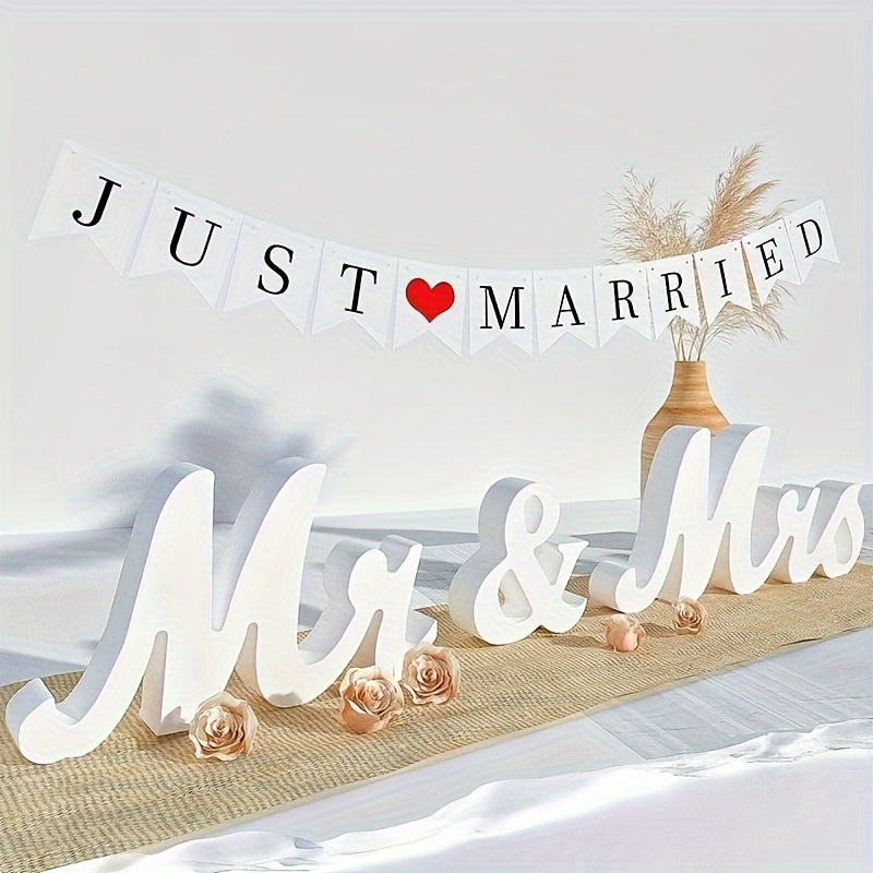 [Romantic Charm] Elegant White Wooden Mr & Mrs Wedding Signs - Tabletop Decoration with Stylish Lettering for Party, Dinner, or Home Wall Display, Perfect for Wedding Celebrations, Wedding Table Decor | Elegant Wedding Signs